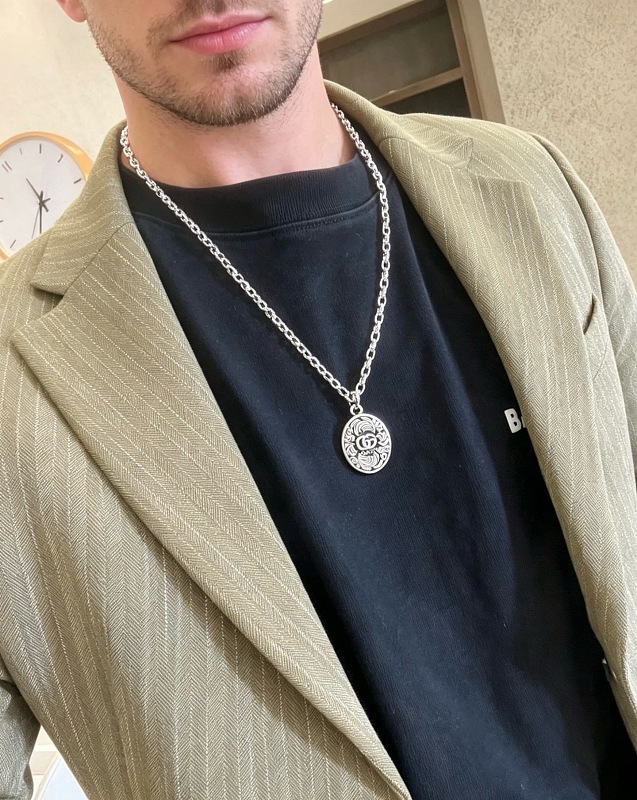 G C I Jewelry · 4