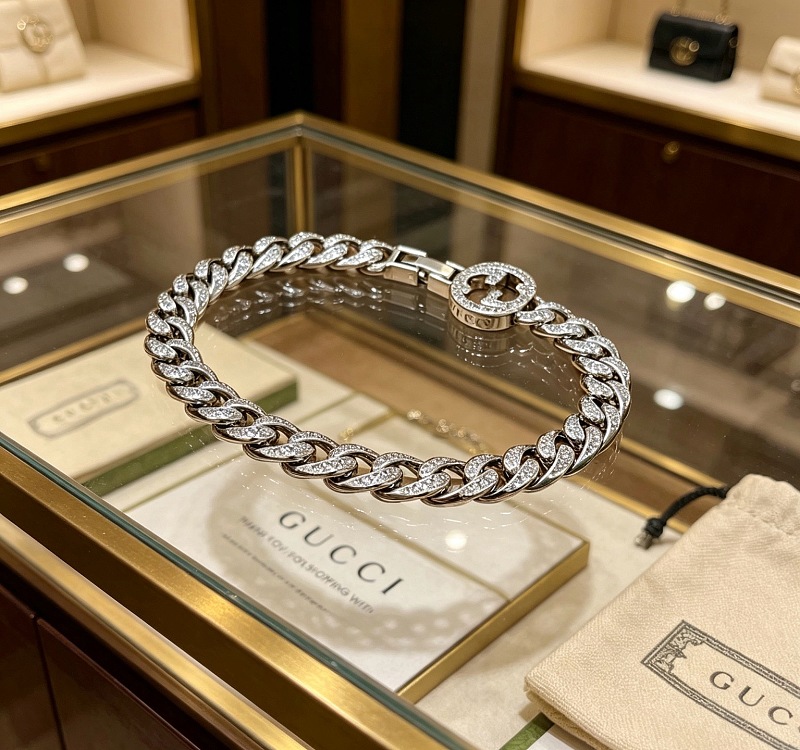 G C I Jewelry · 6