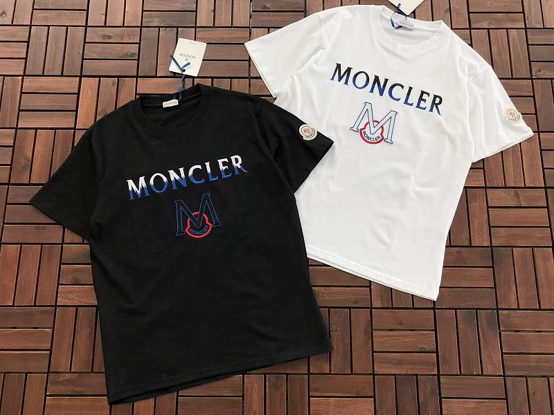 M R T-shirt 6