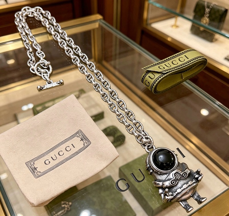 G C I Jewelry · 3