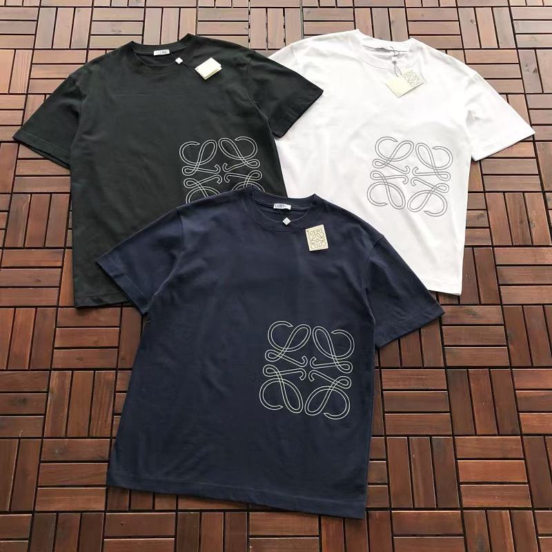 L E T-shirt · 5