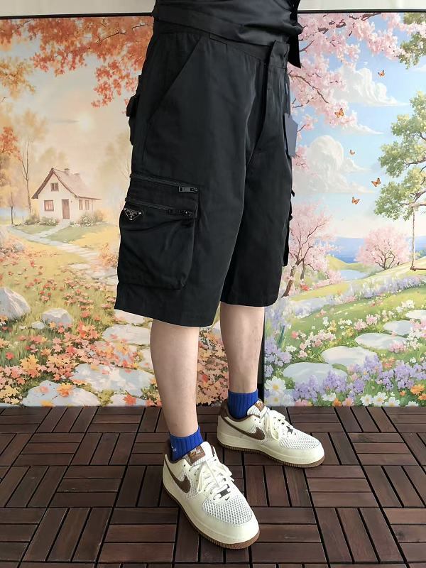 P A A Shorts · 3