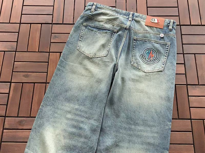 M R Jeans 7
