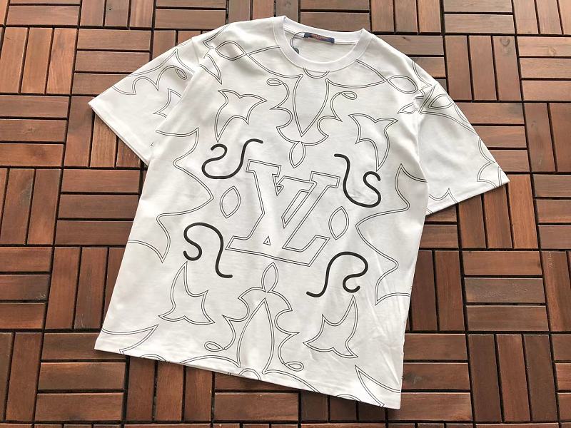 L T-shirt · 5