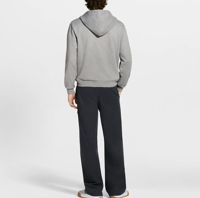 L Hoodie 3