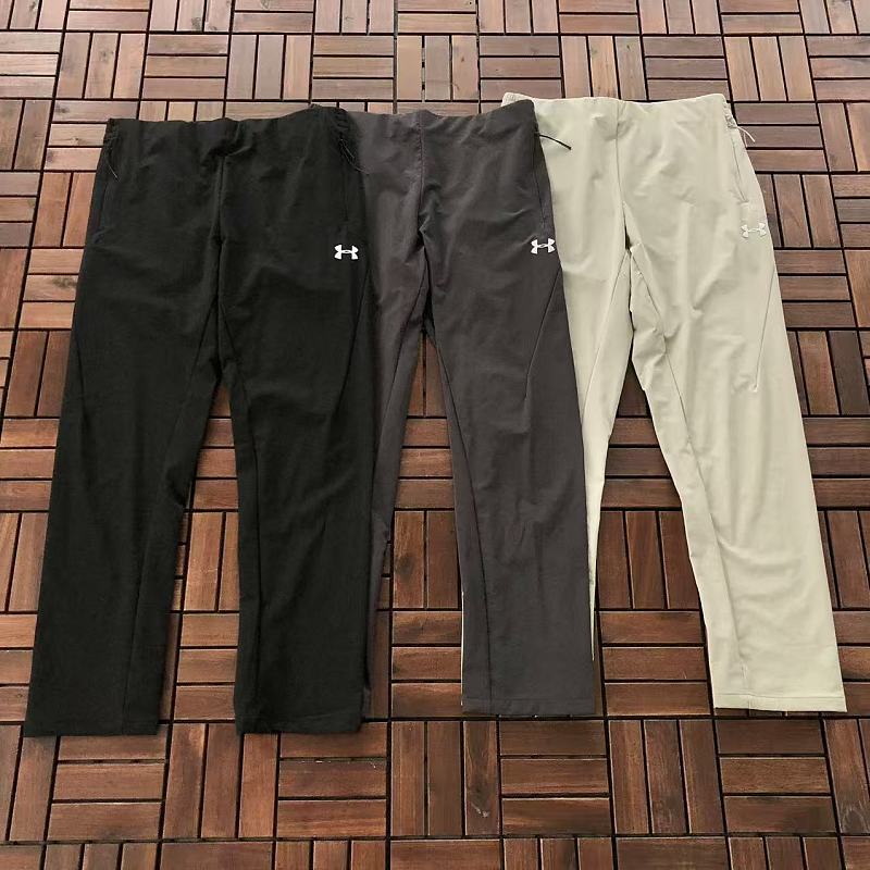 U D R A Mo R Trousers · 3