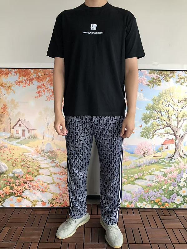 Undefeated T-shirt · 3