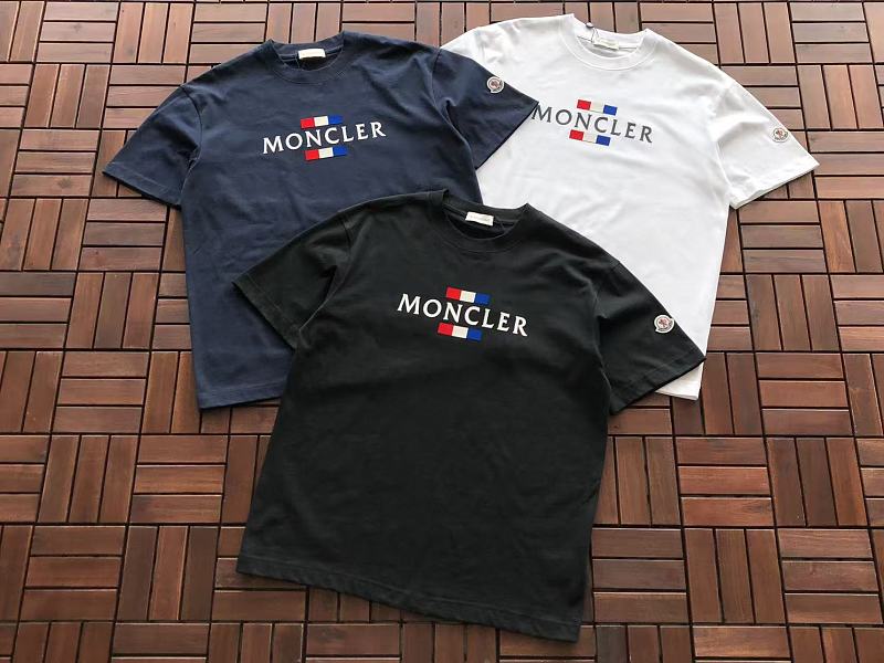 M R T-shirt · 6