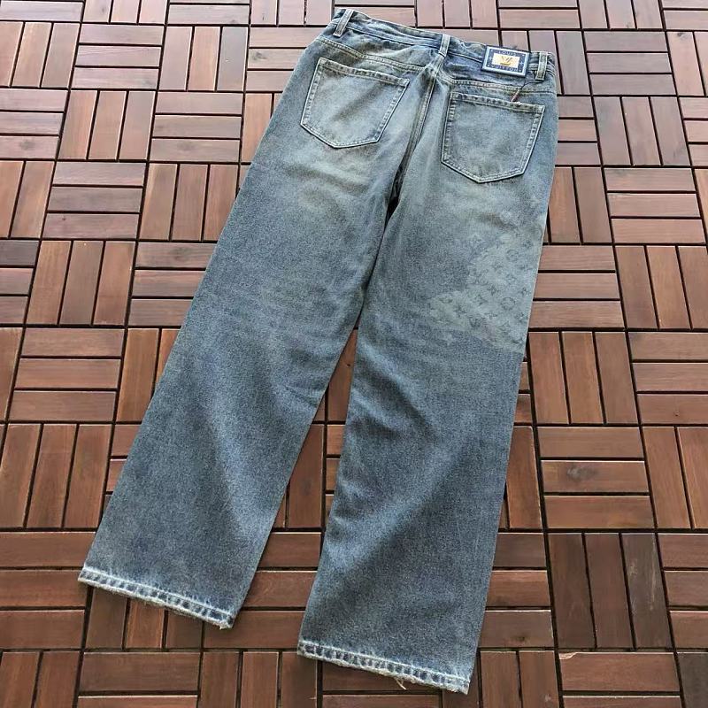 L Jeans · 3