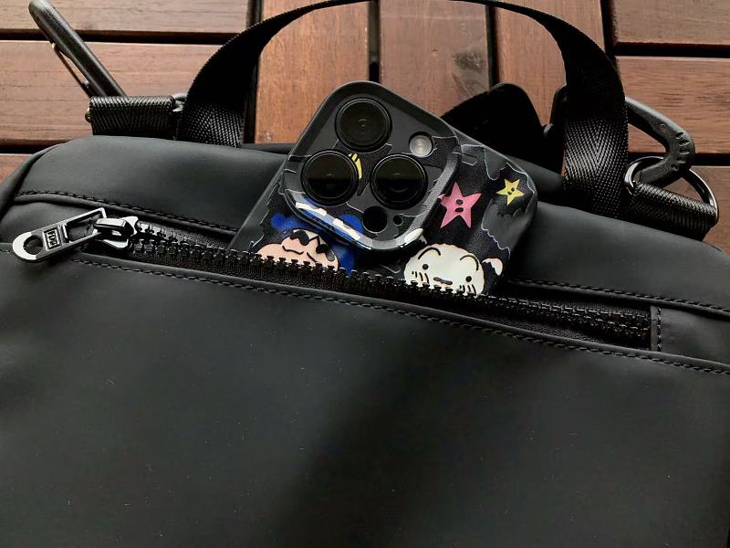 Essentials Bag 9