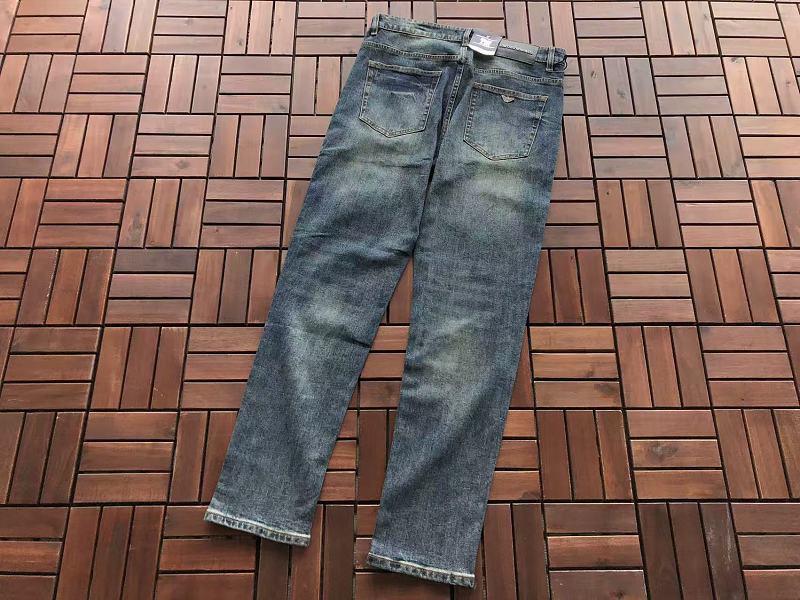 E P R A M N Jeans · 6