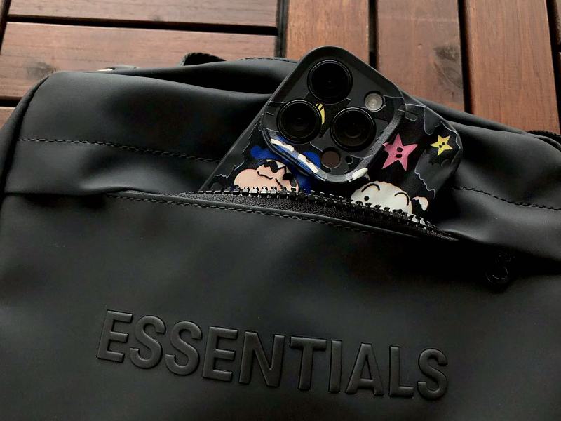 Essentials Bag 6