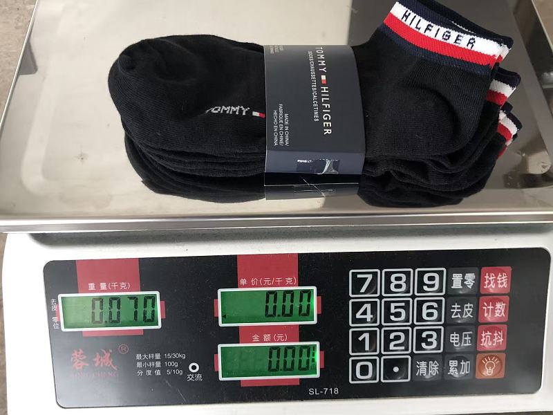T H R Socks 9