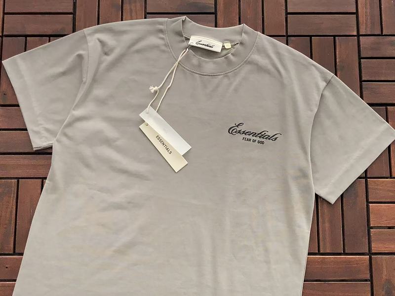 Essentials T-shirt 12