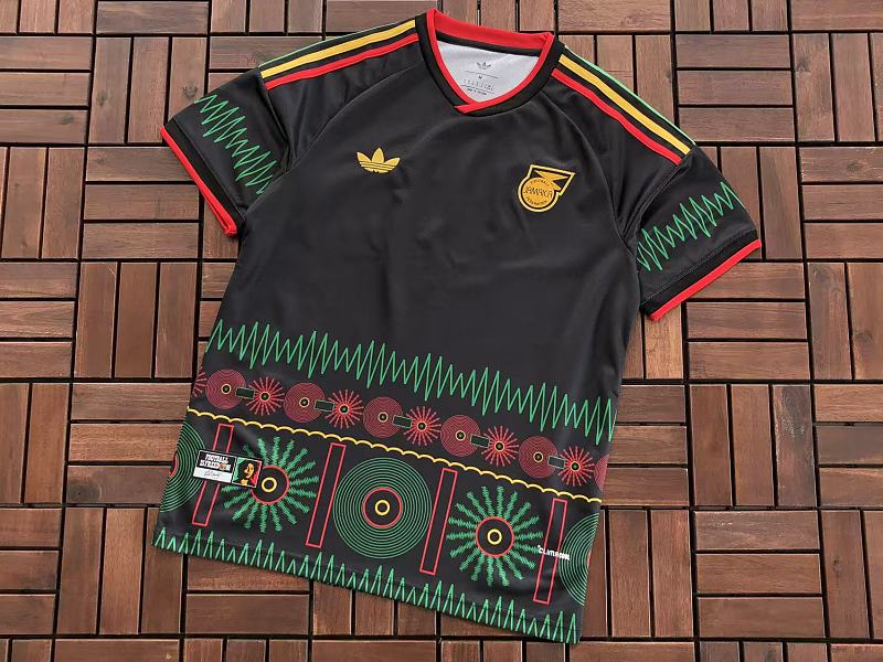 Football T-shirt · 5