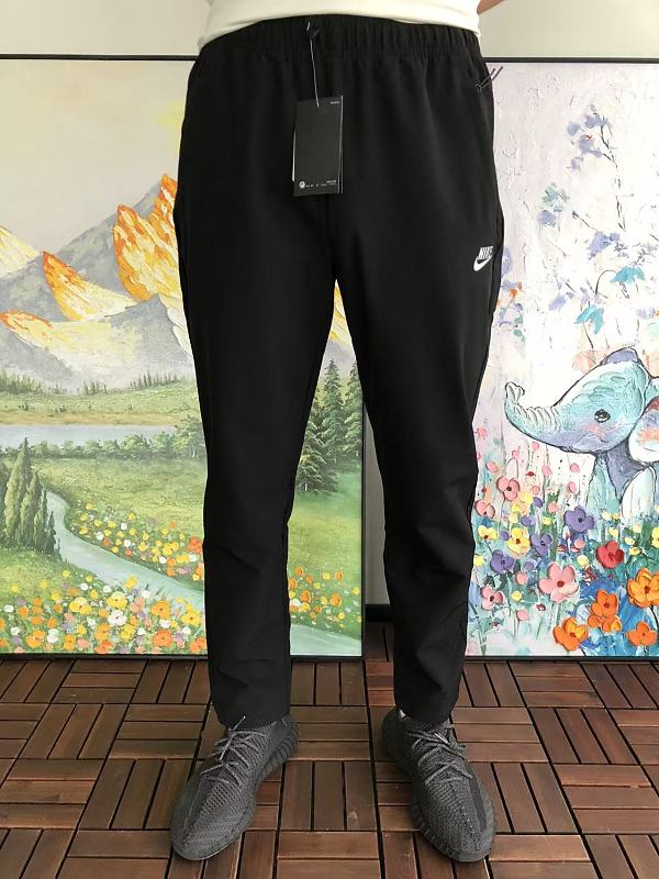 Nike Trousers 3