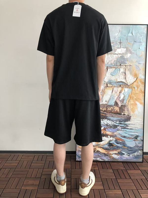 C S Bl C T-shirt · 4