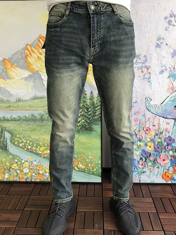 G C I Jeans · 3