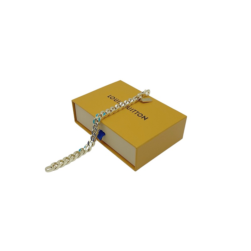L Jewelry 3