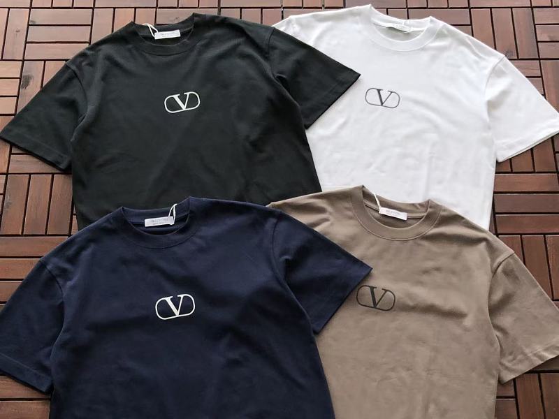 Valentino T-shirt 8