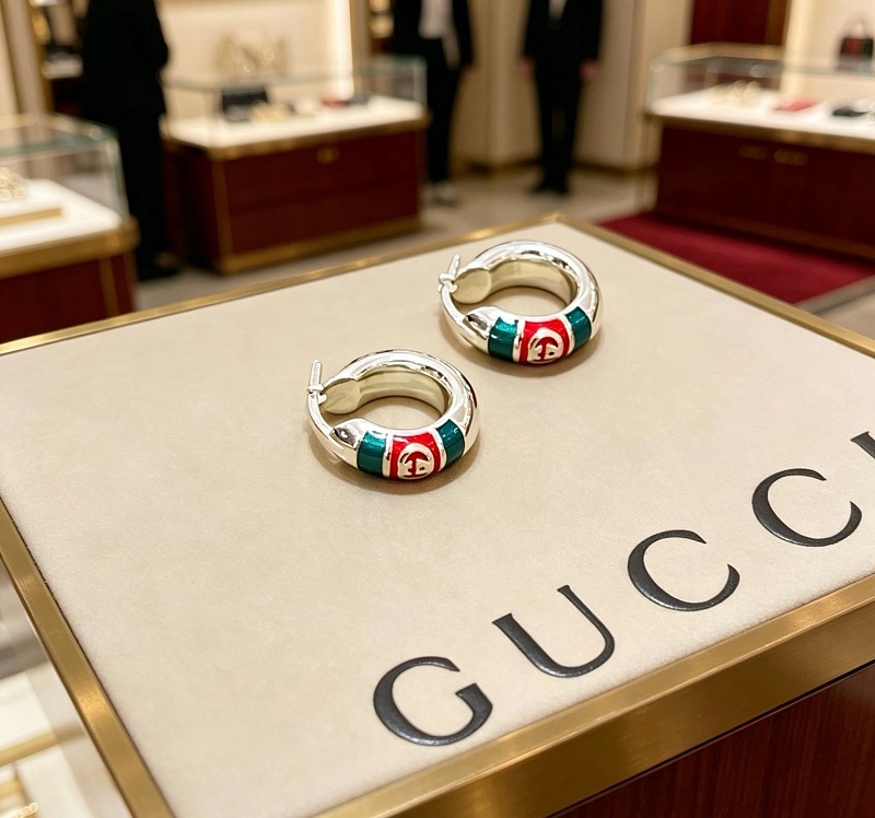 G C I Jewelry · 4