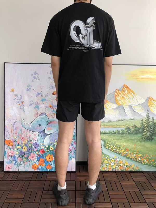 O -w Te T-shirt · 4
