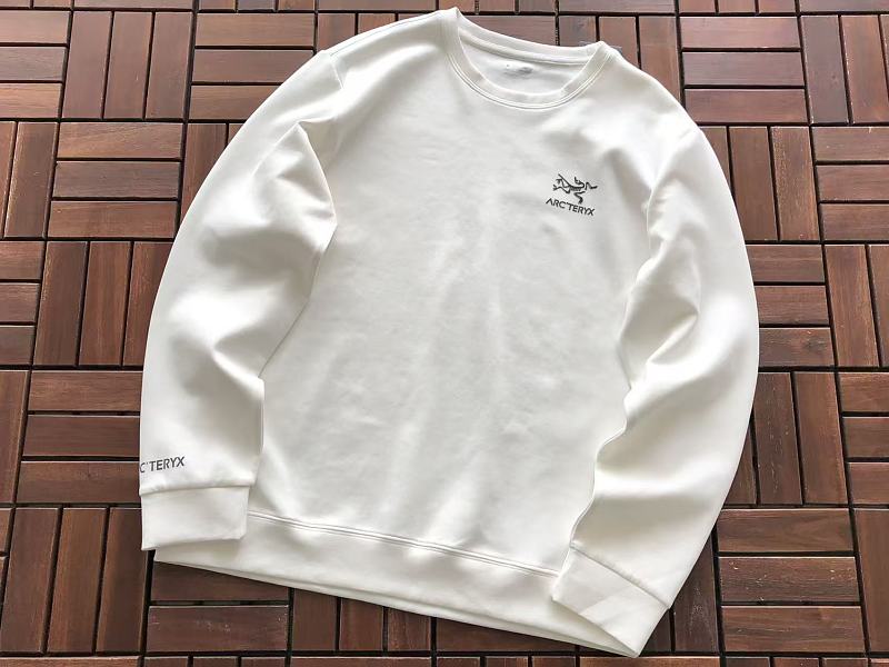 A T Yx Sweater 9