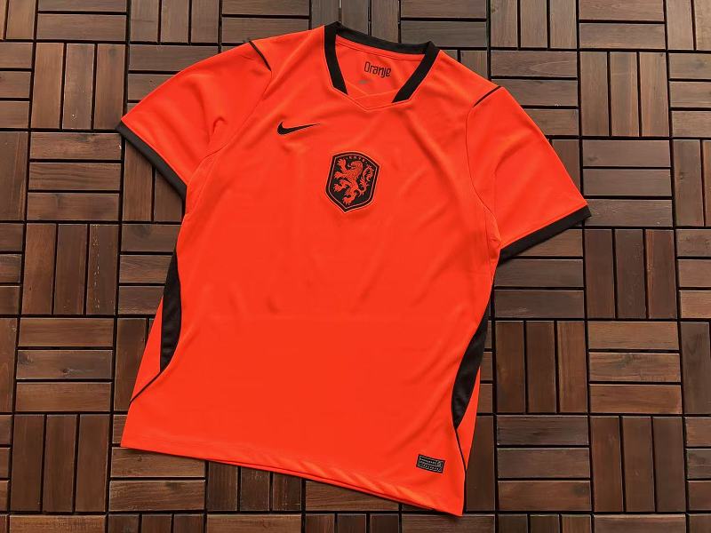 Football T-shirt · 5