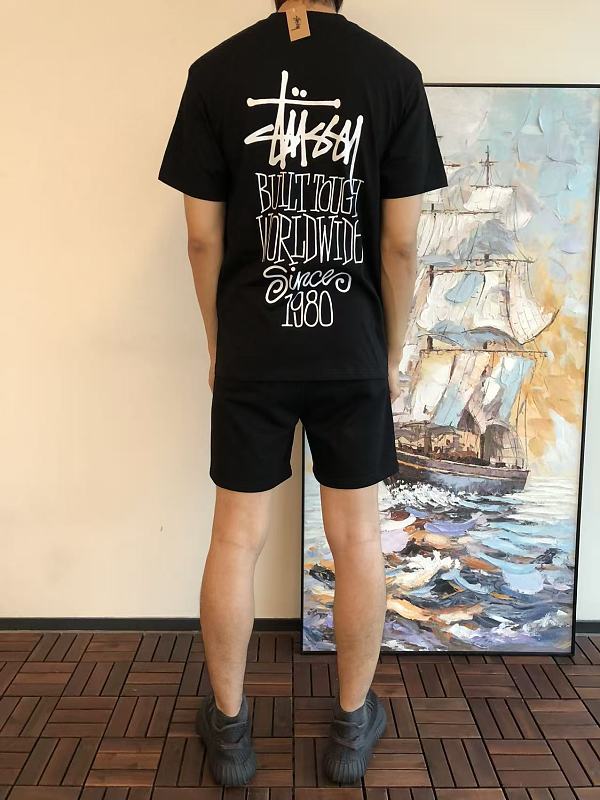 St S Y T-shirt · 4