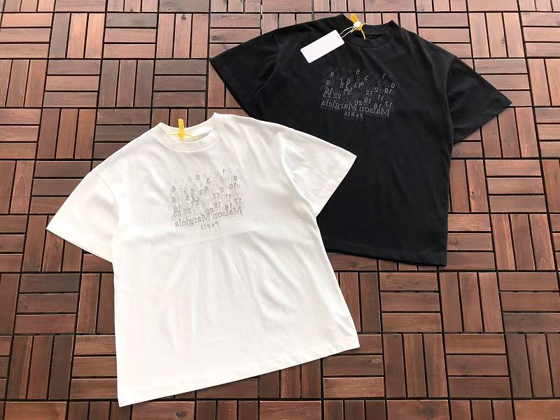 M Is N M R Ie A T-shirt · 6