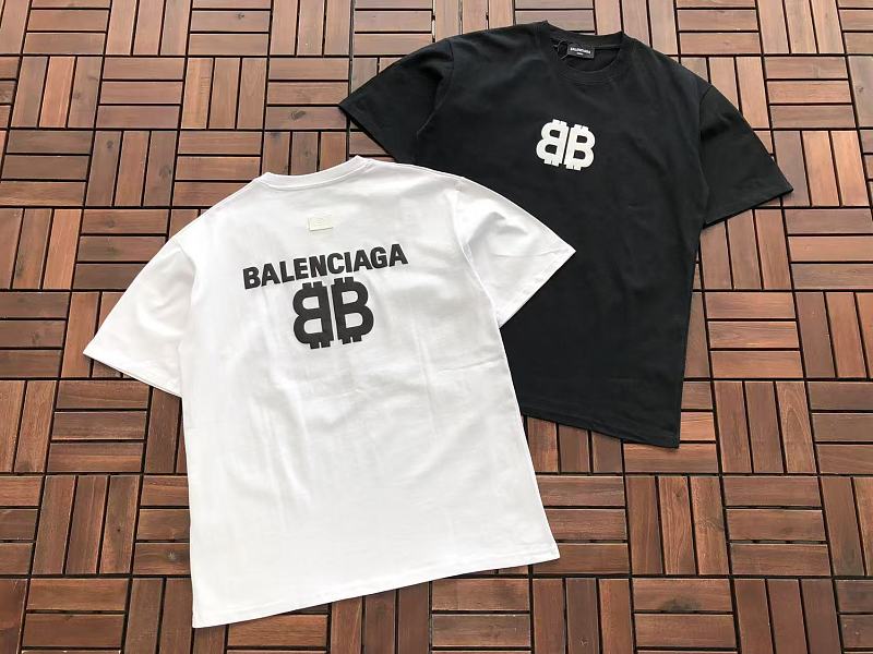 B L Ia A T-shirt · 6