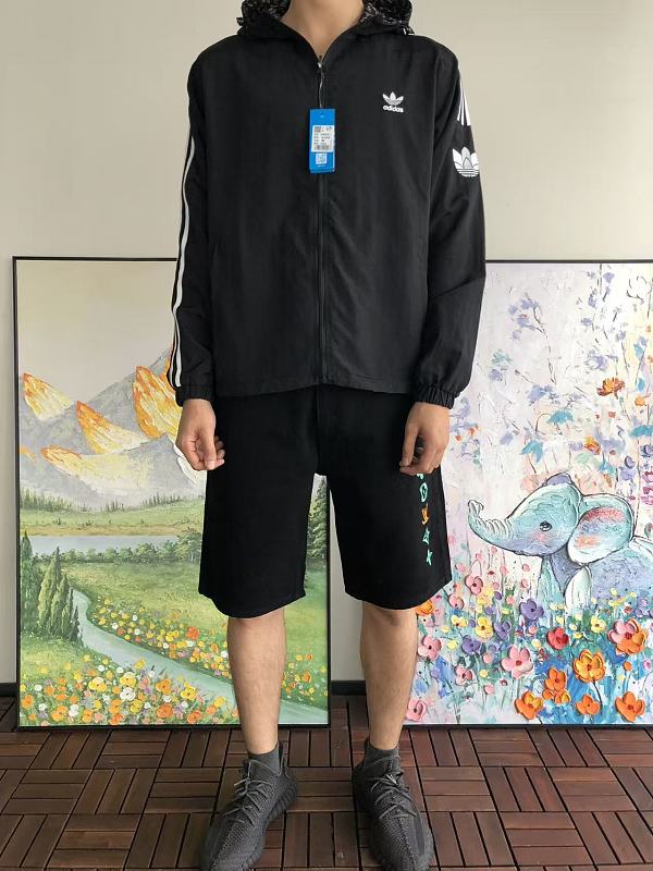 Di As Jacket · 3