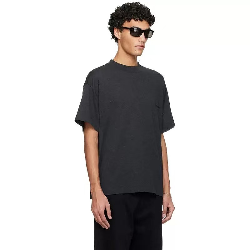 Essentials T-shirt 8