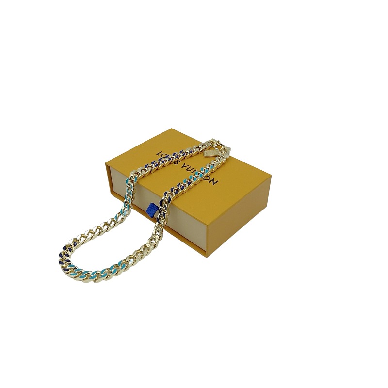 L Jewelry 2