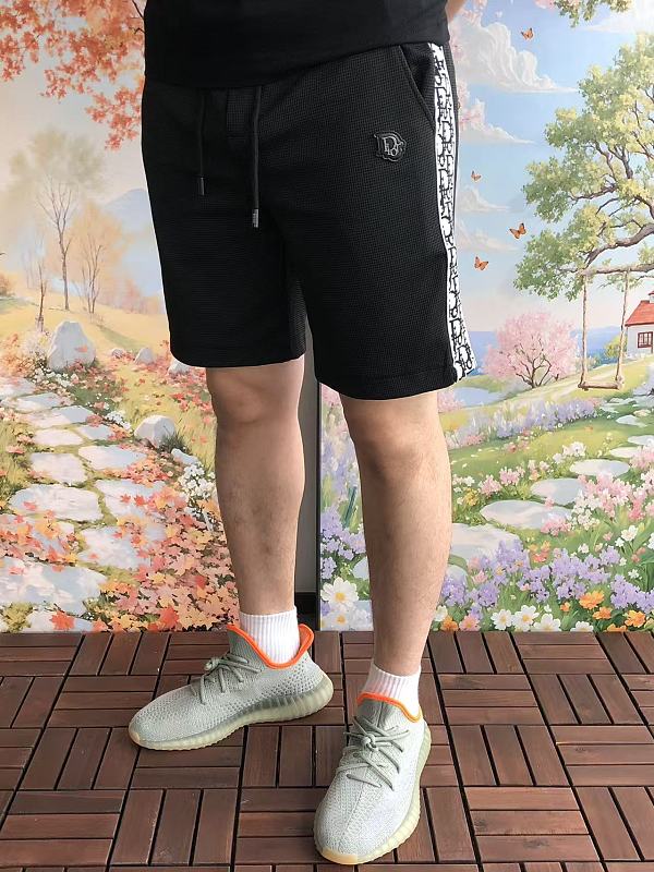 D O Shorts · 3