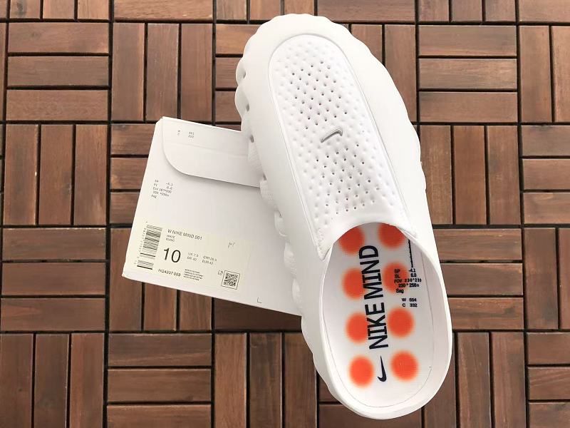 Nike Slippers 9