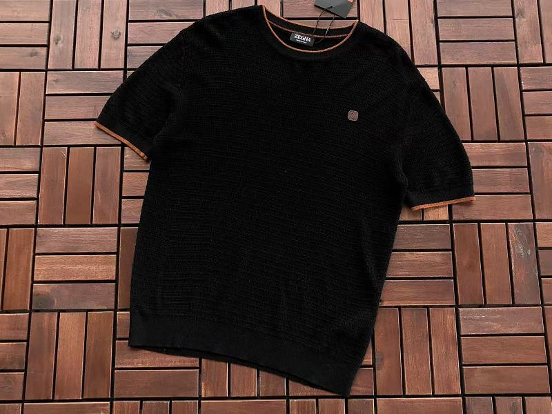 Z G A T-shirt Sweater · 4