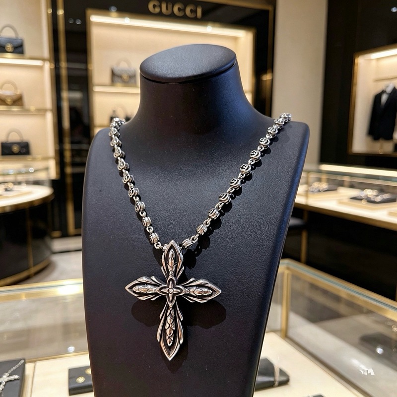 G C I Jewelry · 4