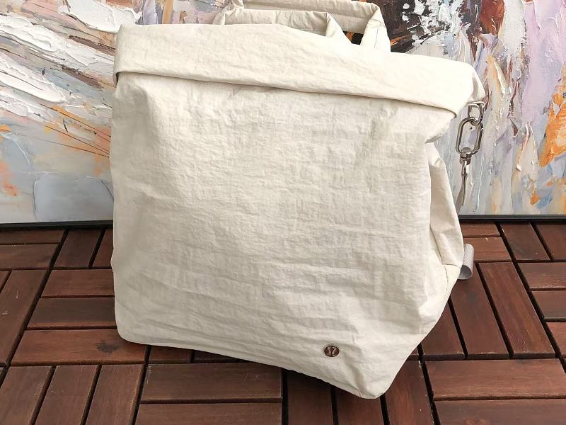 L Ul M N Bag 4