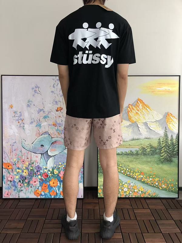 St S Y T-shirt · 4