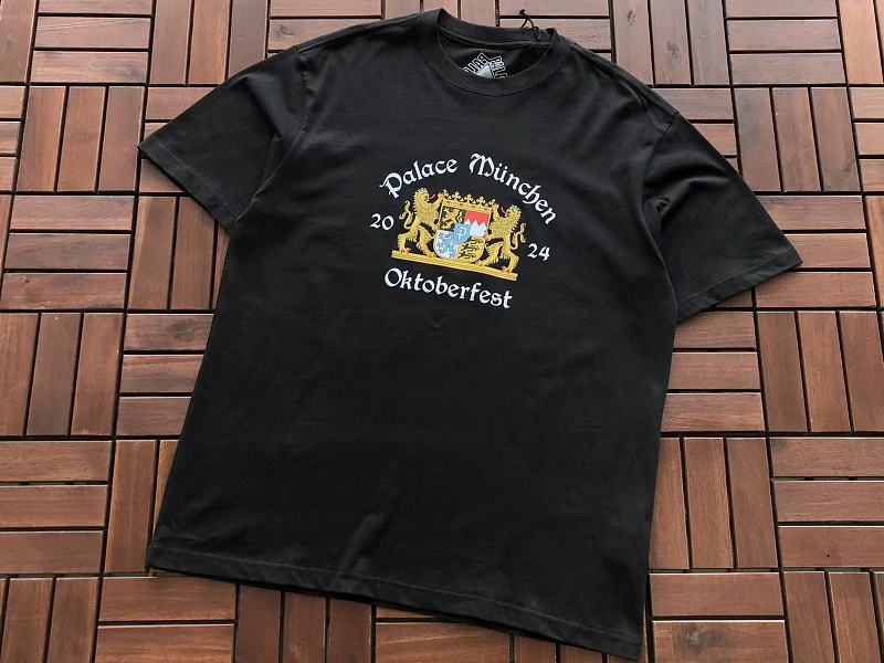 P La E T-shirt 8