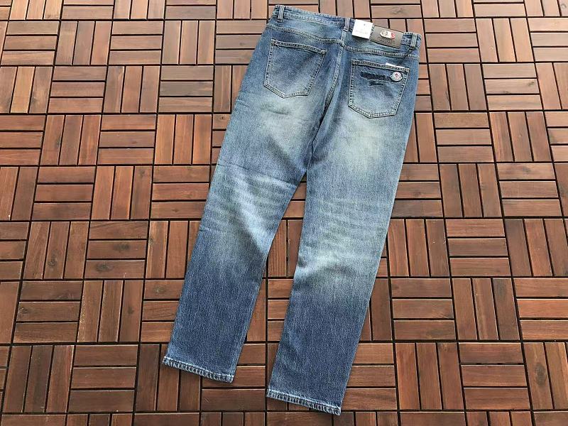 M R Jeans · 6