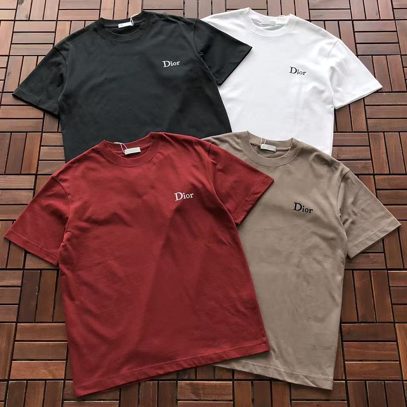 D O T-shirt · 6