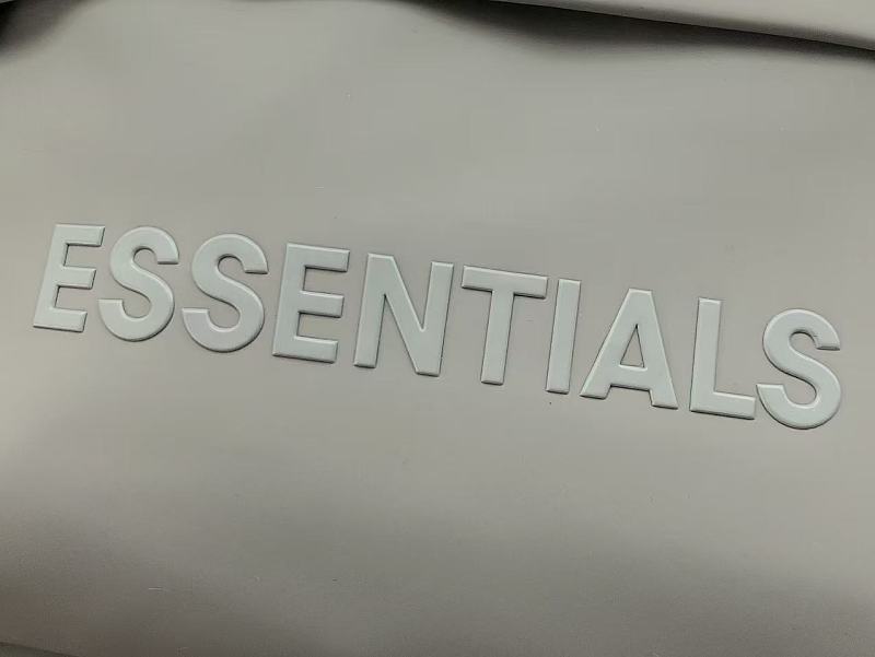 Essentials Bag 9