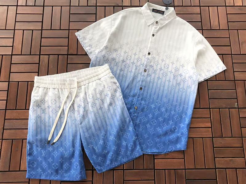 L T-shirt Shirt Shorts 7