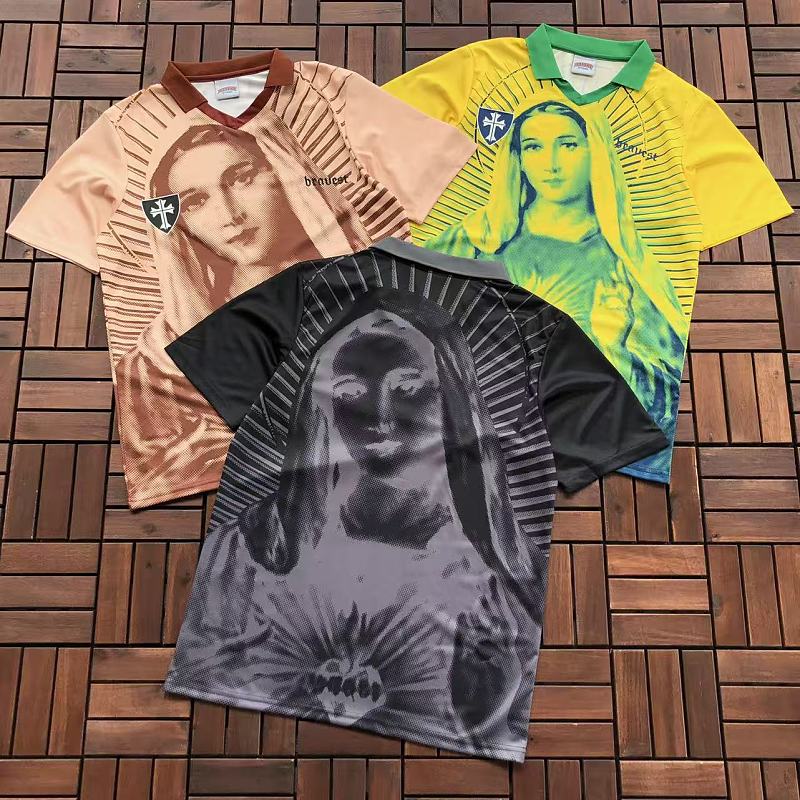 Football T-shirt · 4