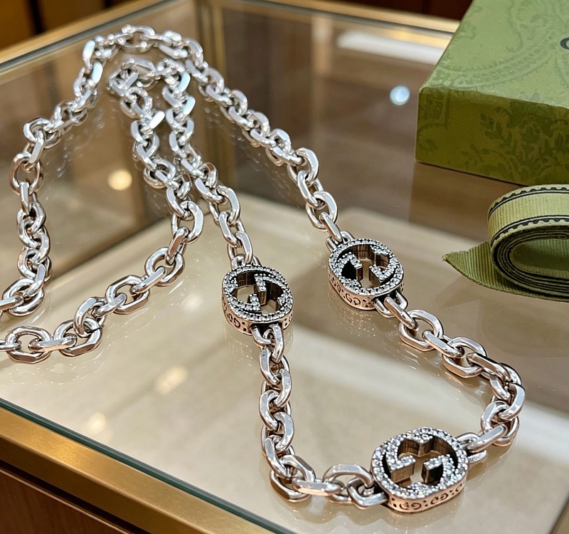 G C I Jewelry · 3