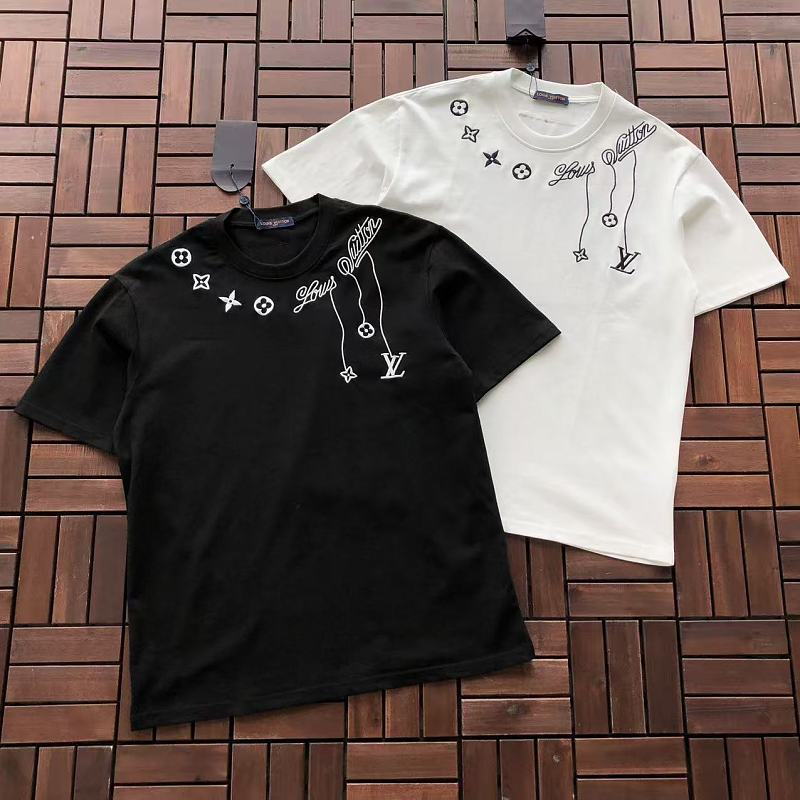 L T-shirt · 5