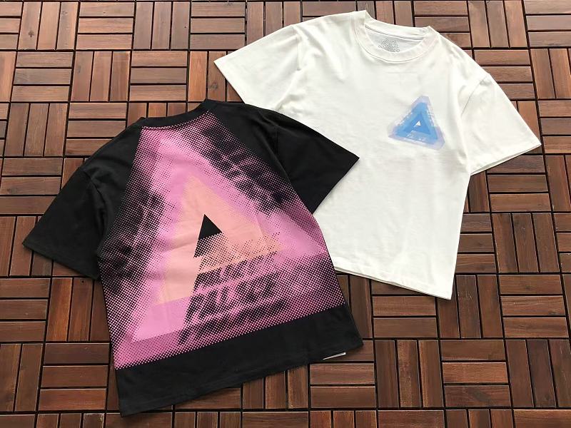 P La E T-shirt · 6