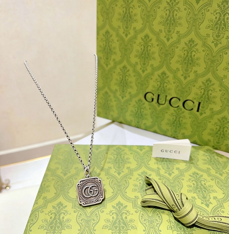 G C I Jewelry · 5